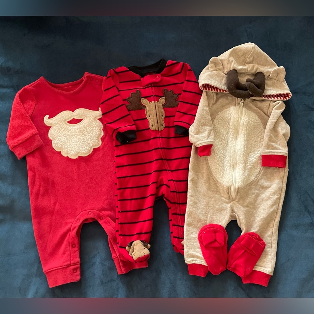 Lot of 3 Infant Christmas Pajamas and Booties, Size 0-3 Months